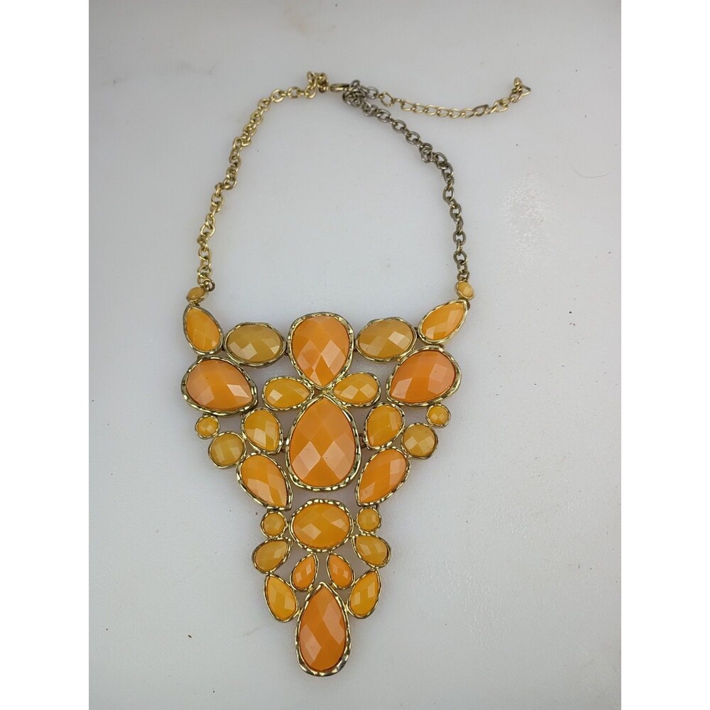 70s Style vintage faux gemstone topaz Style  necklace